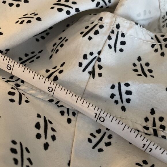 OLD Navy black and white elastic waisted board shorts size large girls - Picture 9 of 9